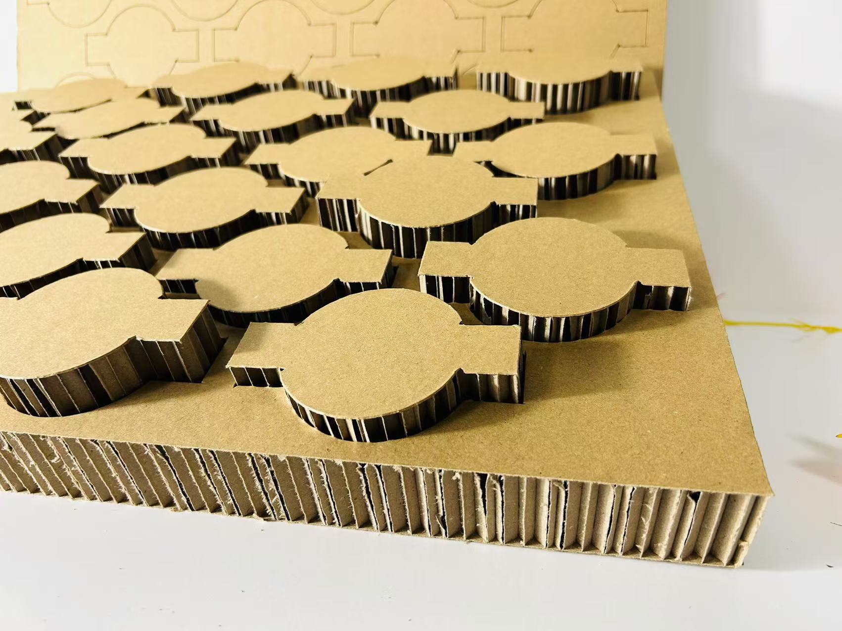 Honeycomb cardboard