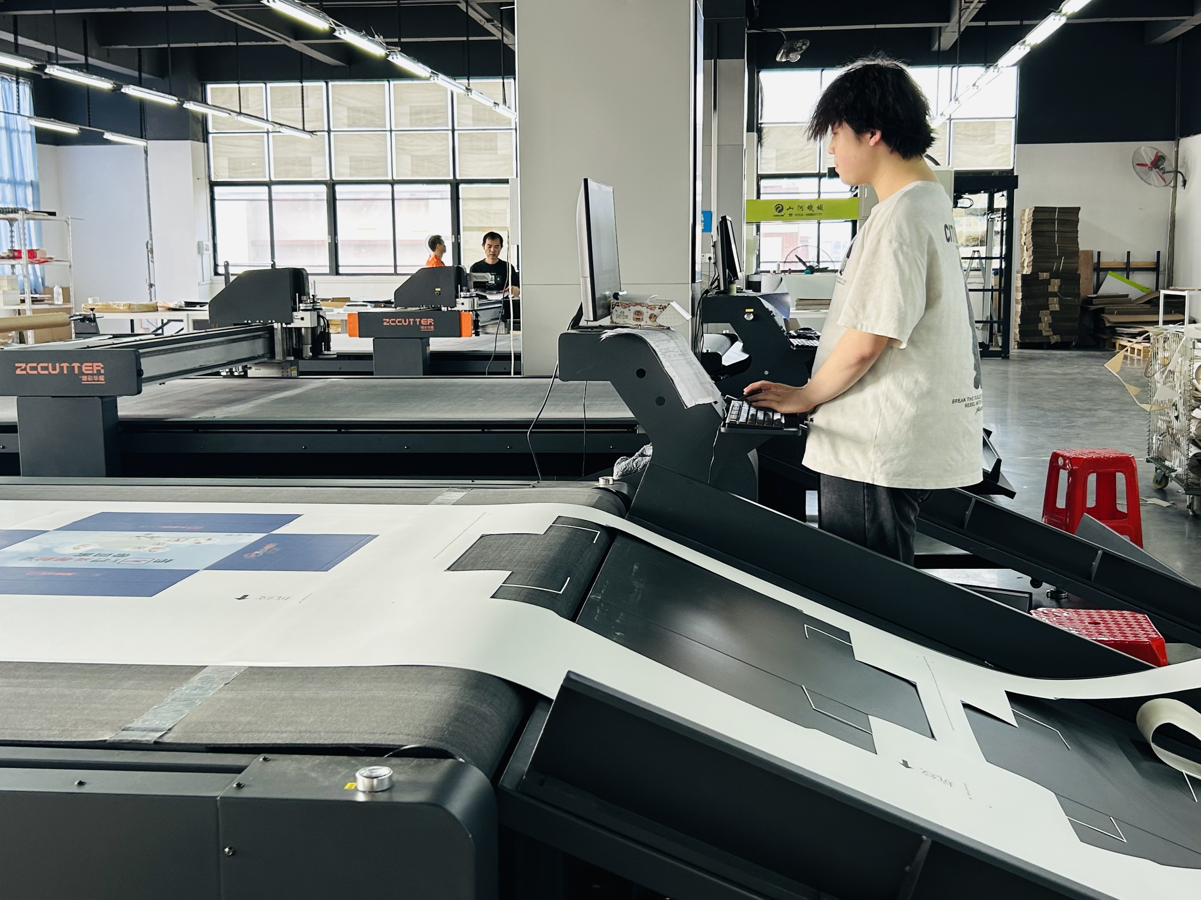 die-less cutting machine