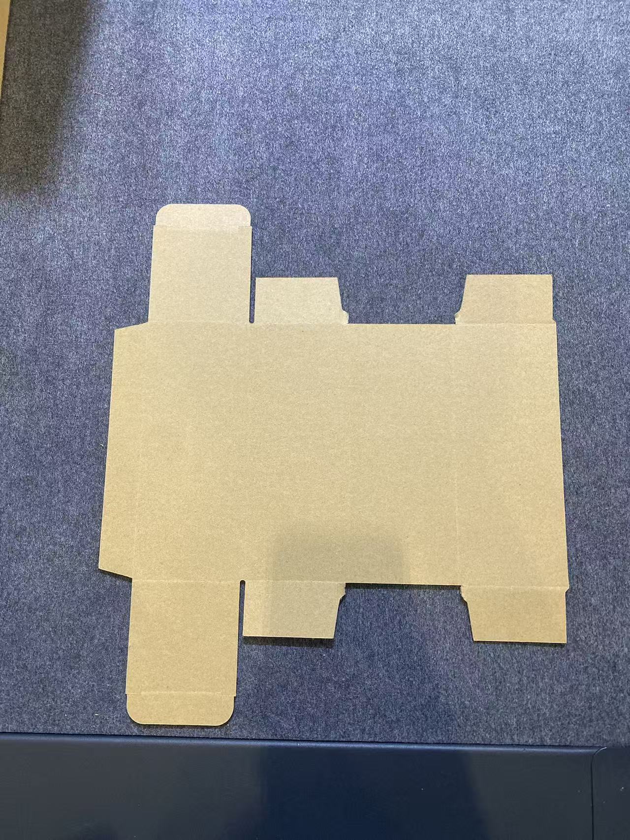 sample creasing and cutting.jpg