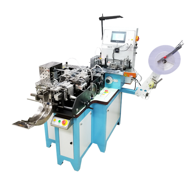 Ultrasonic label cutting and folding machine